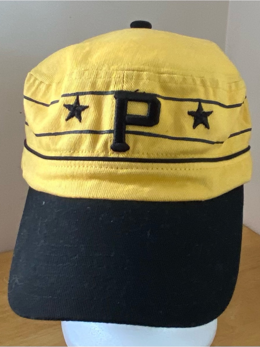 Pittsburgh Pirates Adjustable pillbox hat Alberts Gifts